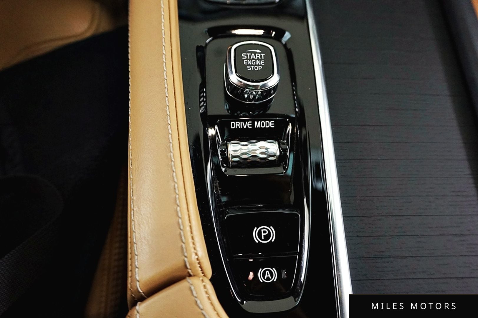 Volvo XC90 2021 — миниатюра 13