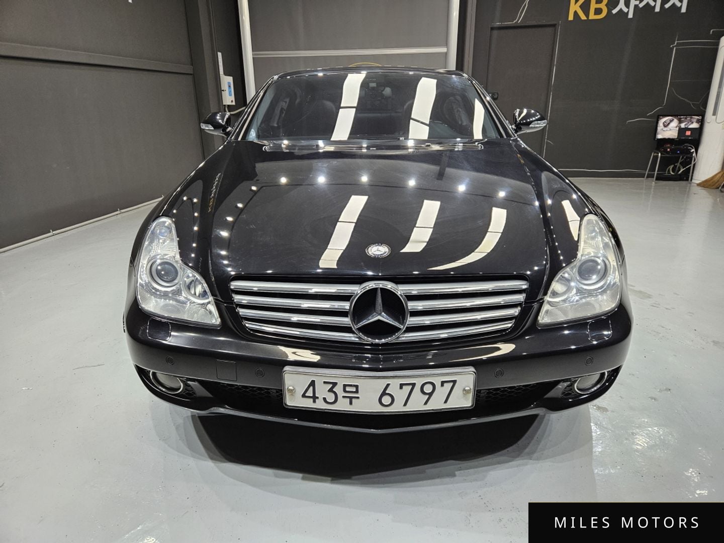 Mercedes-Benz CLS-Class W219 2006 — миниатюра 3