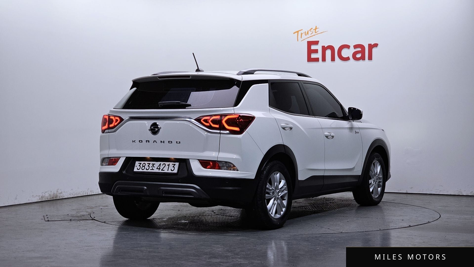 KG Mobility Beautiful Korando 2020 — фото 1 из 12