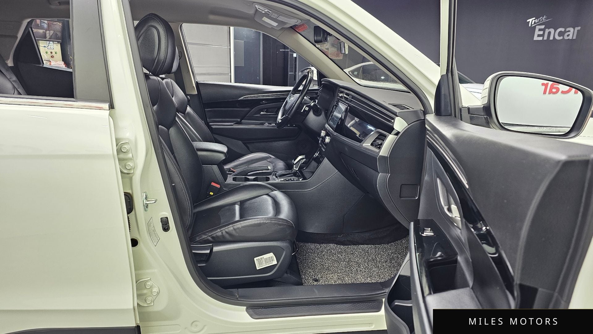 KG Mobility Beautiful Korando 2020 — миниатюра 11