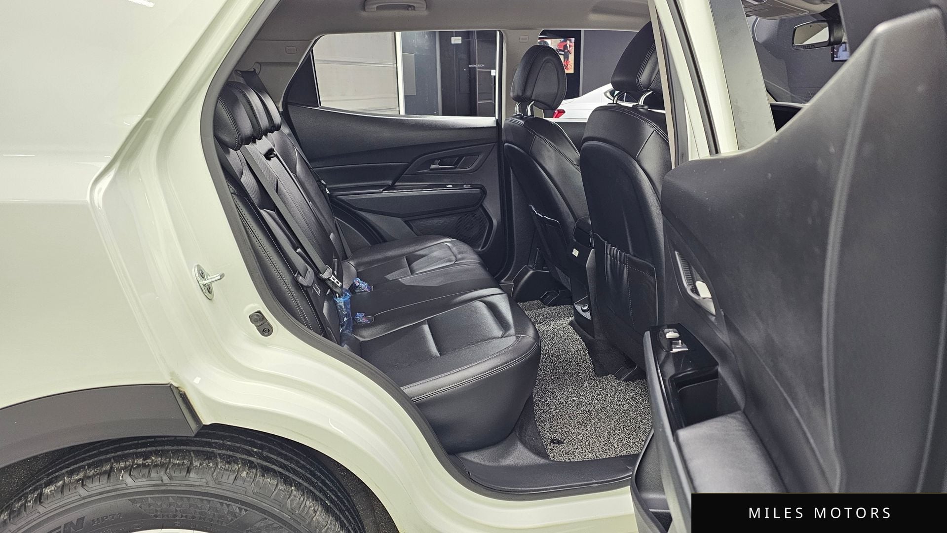KG Mobility Beautiful Korando 2020 — миниатюра 12
