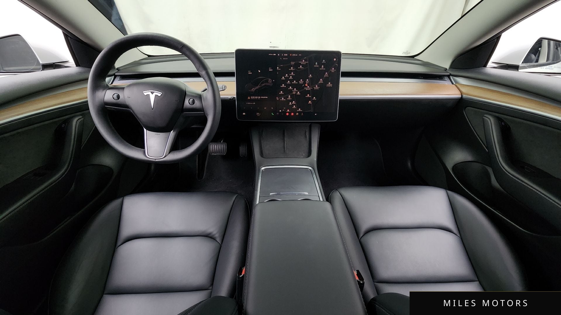 Tesla Model 3 2022 — миниатюра 7