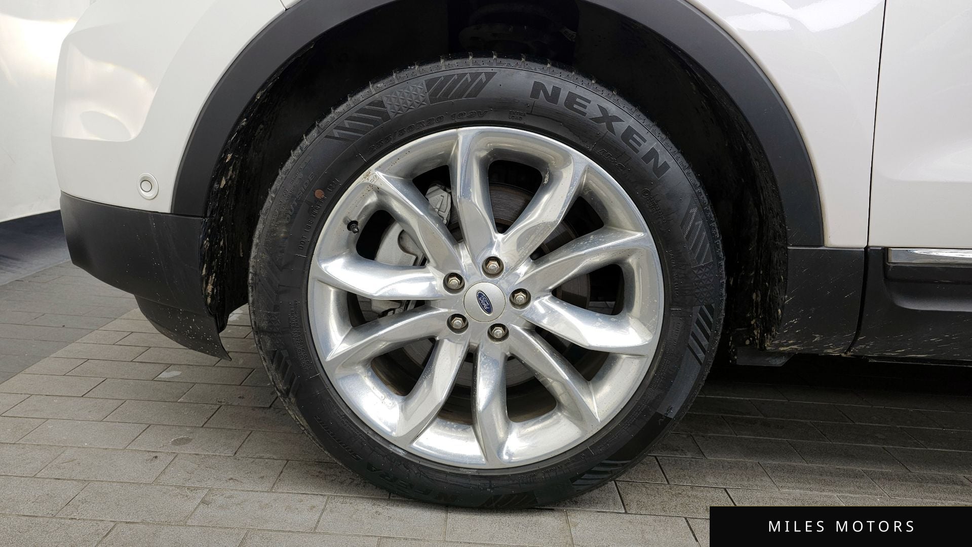 Ford Explorer 2015 — миниатюра 5