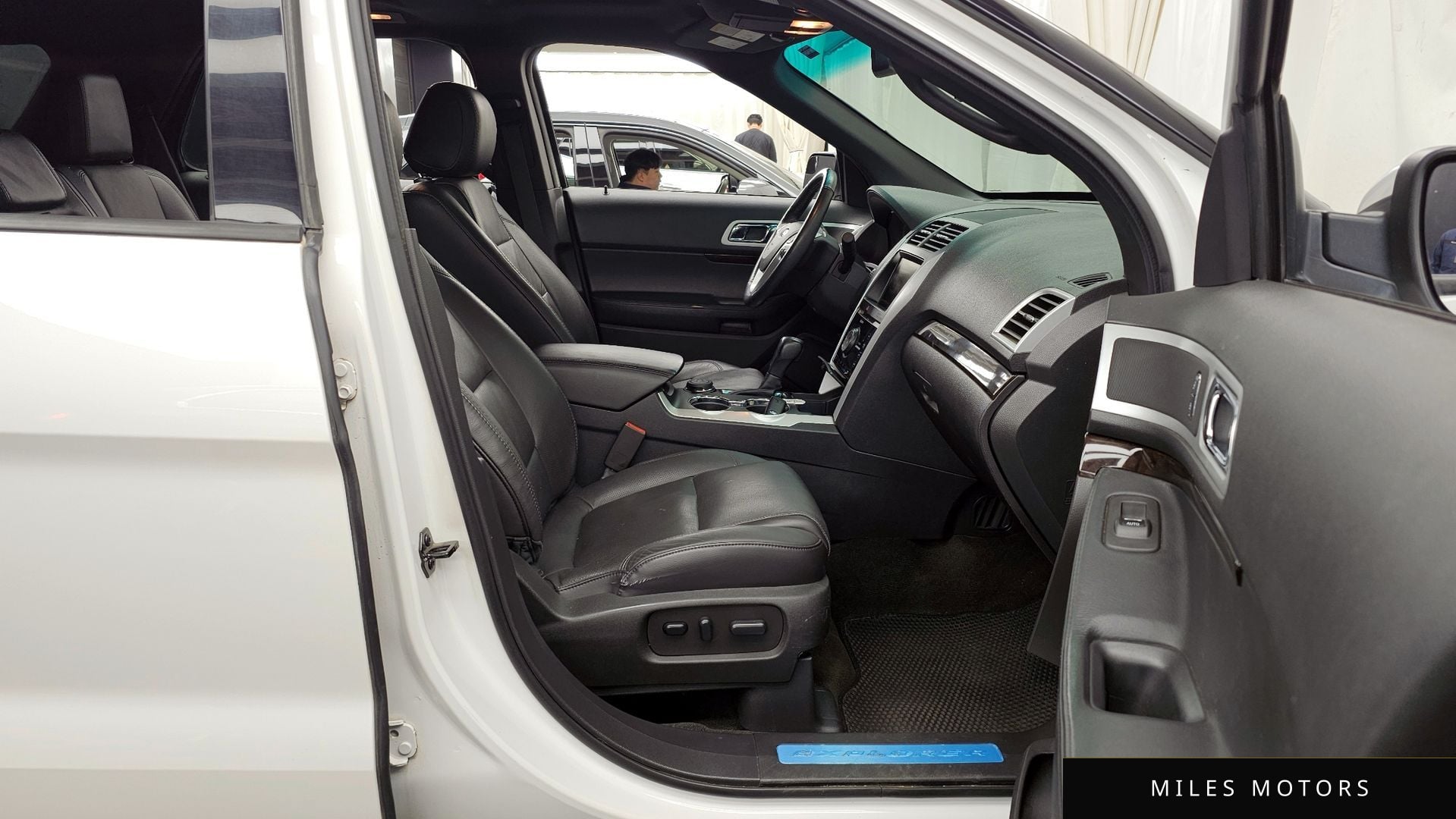 Ford Explorer 2015 — миниатюра 11