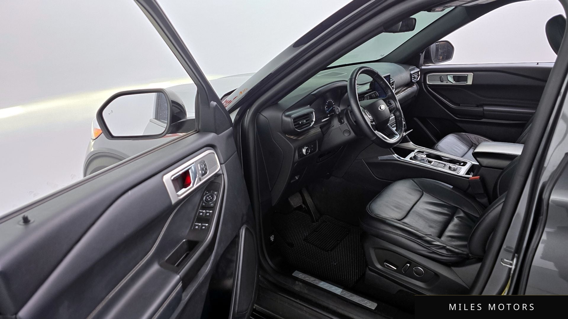 Ford Explorer 2020 — миниатюра 10