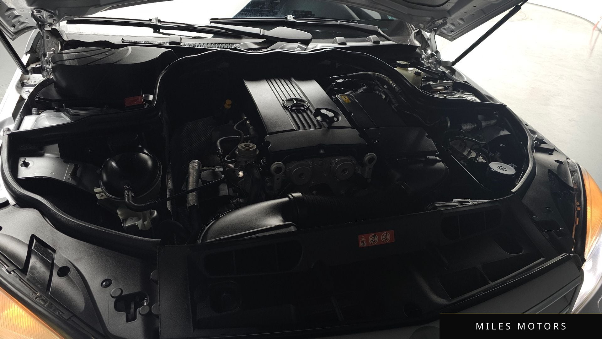 Mercedes-Benz C-Class W204 2010 — миниатюра 6