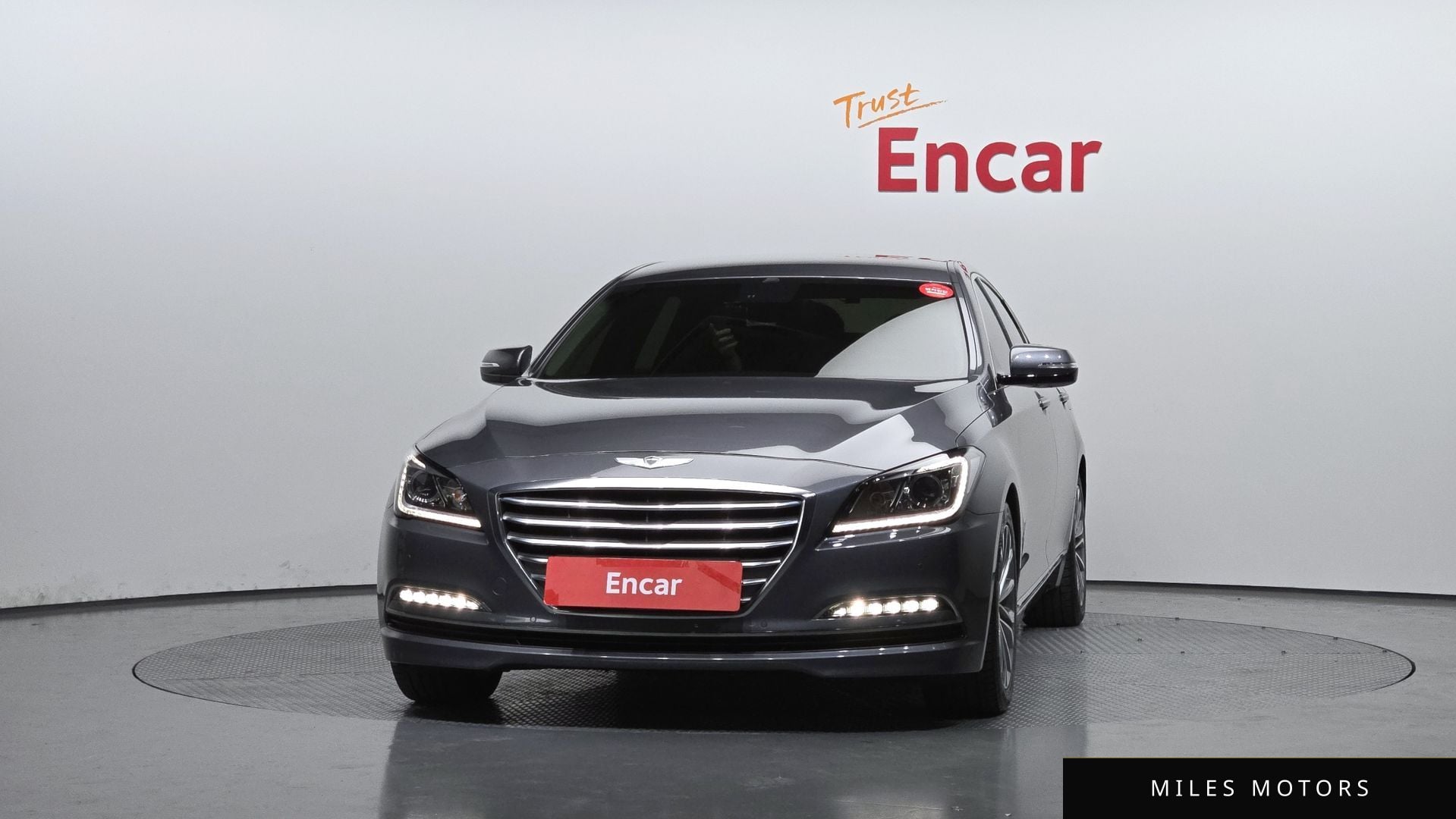 Hyundai Genesis 2016 — миниатюра 3