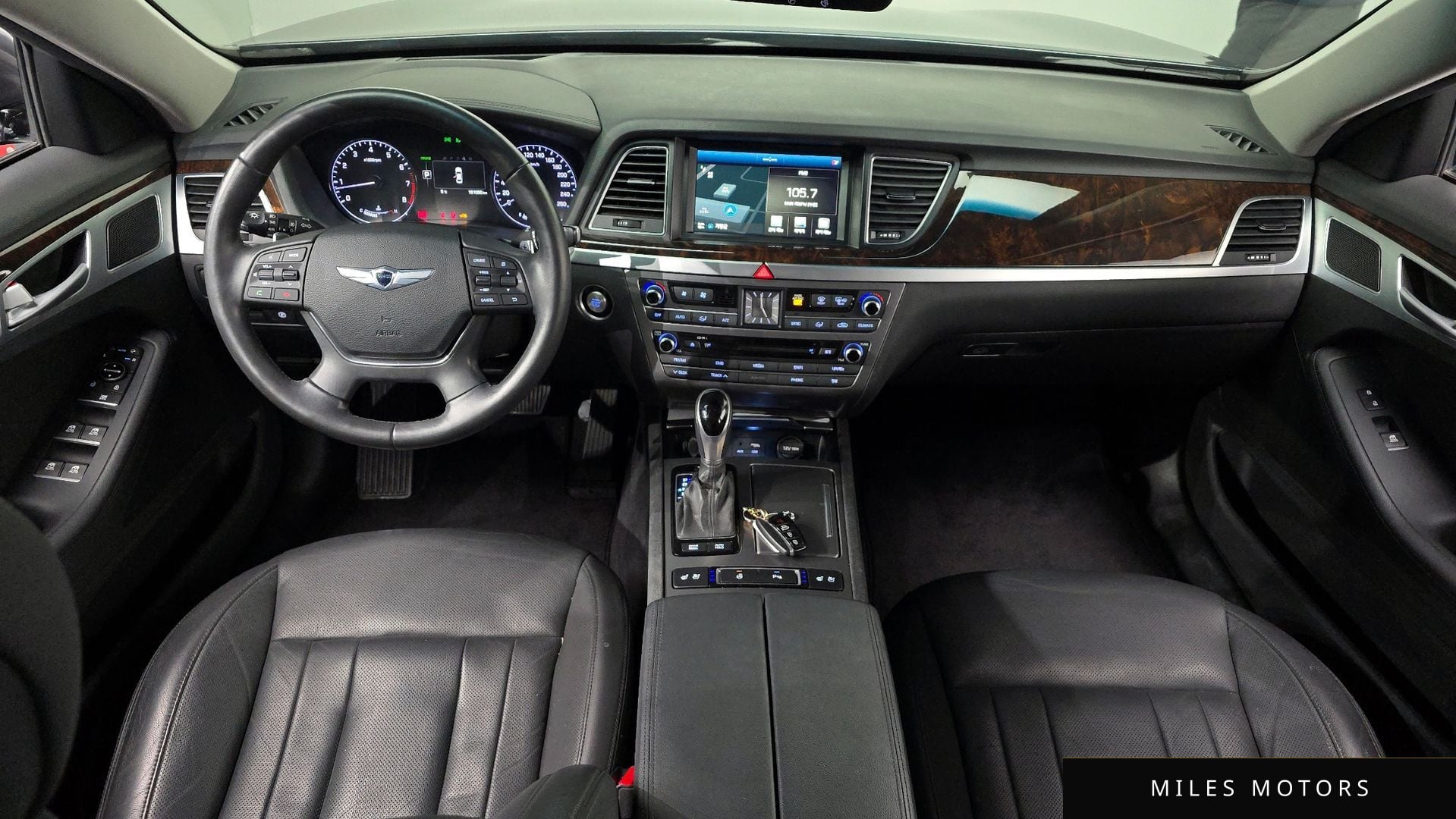 Hyundai Genesis 2016 — миниатюра 7
