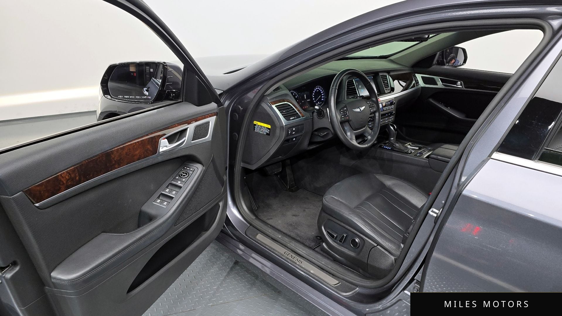 Hyundai Genesis 2016 — миниатюра 10