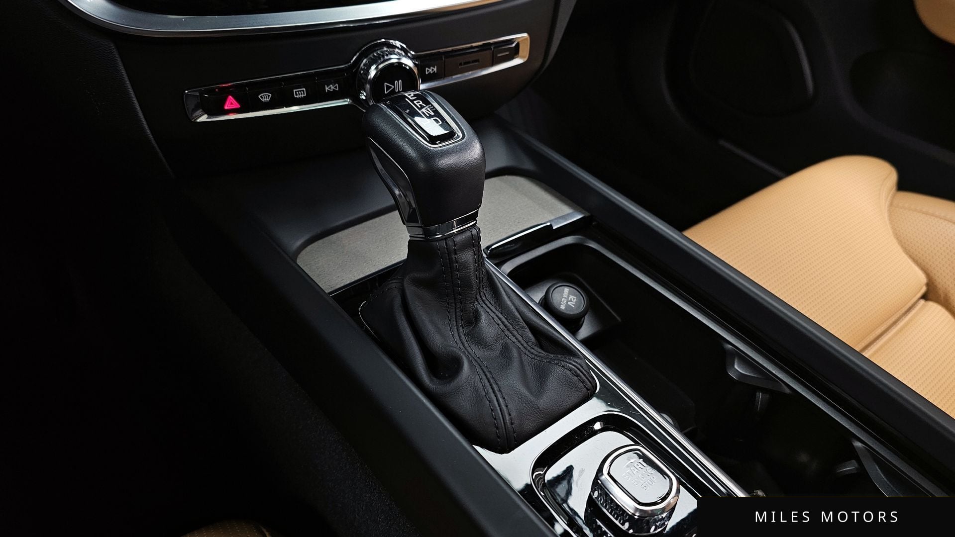Volvo V60 2020 — миниатюра 9