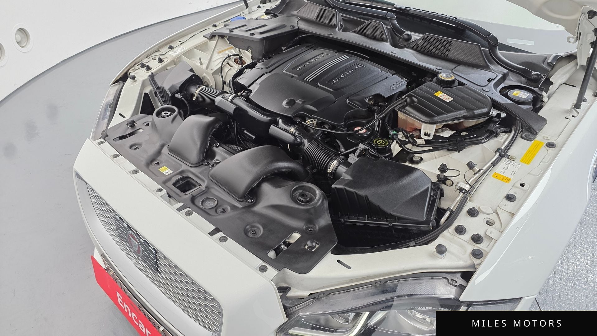 Jaguar All New XJ 2016 — миниатюра 6