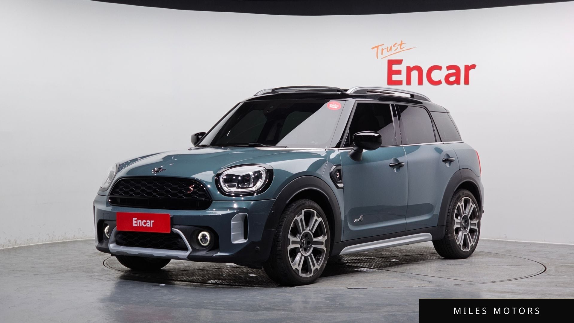 MINI Countryman 2021 — фото 1 из 12