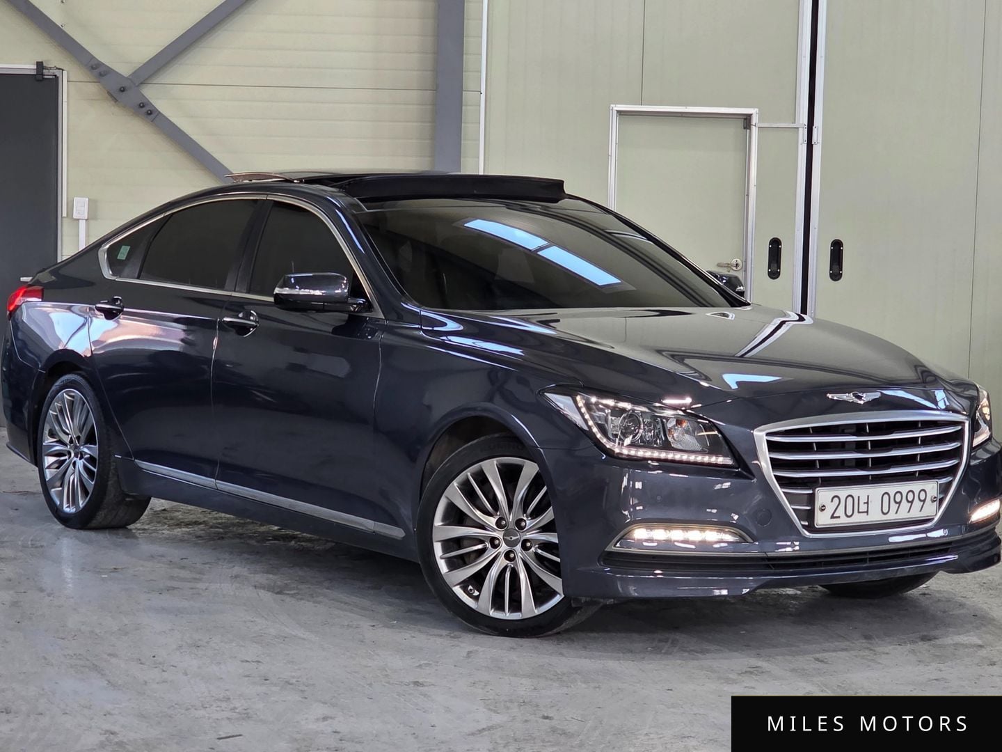 Hyundai Genesis 2016 — миниатюра 4