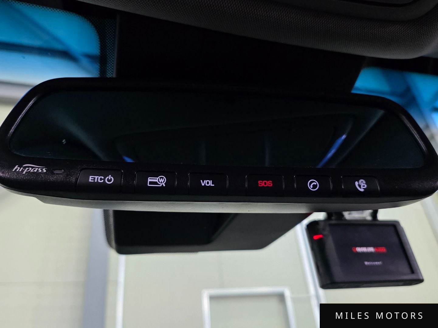 Hyundai Genesis 2016 — миниатюра 9