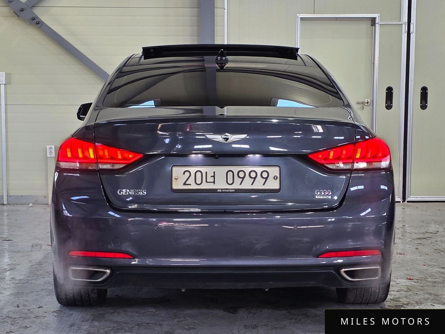 Hyundai Genesis 2016 — миниатюра 12