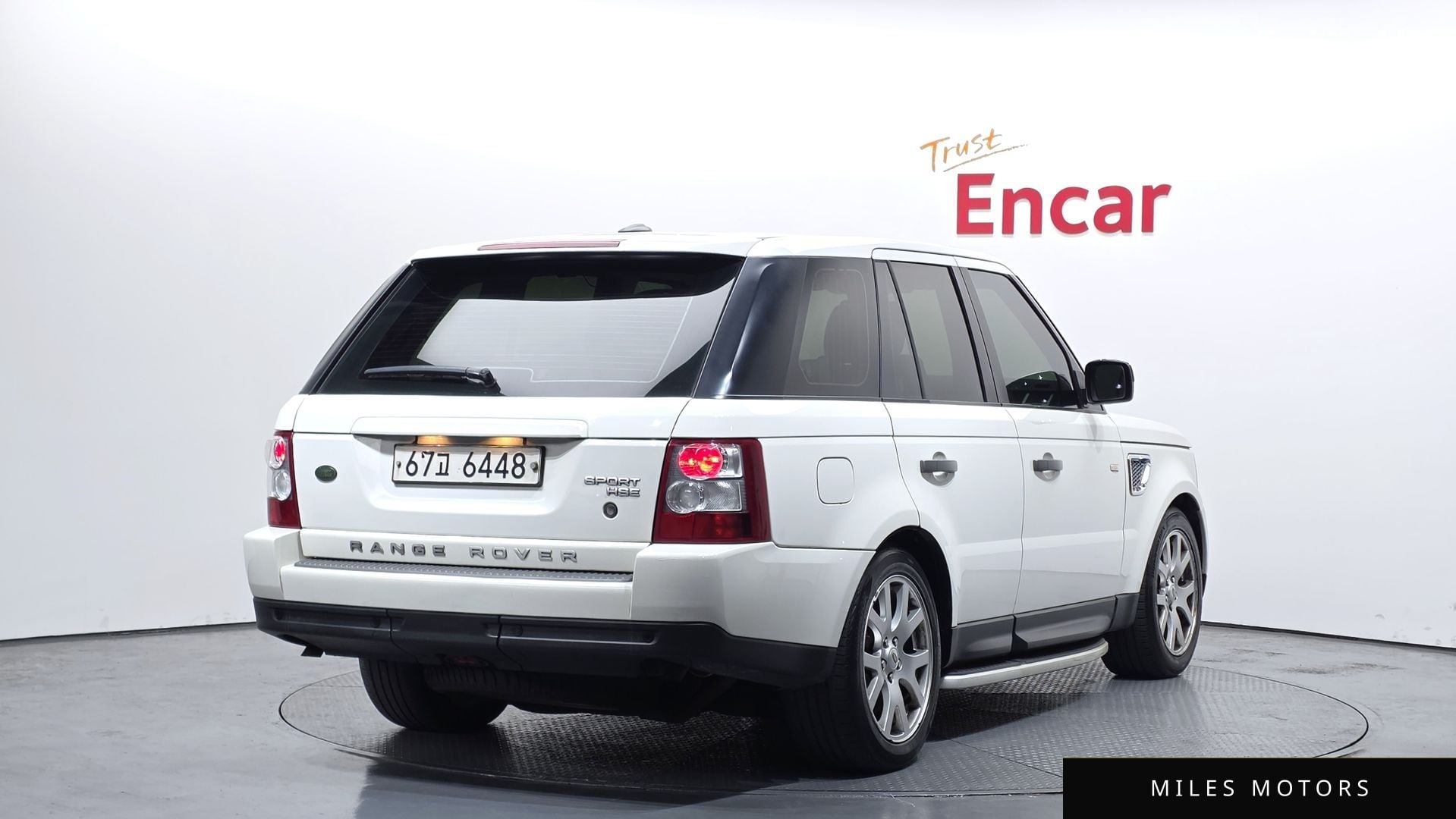 Land Rover Range Rover Sport 2009 — миниатюра 2