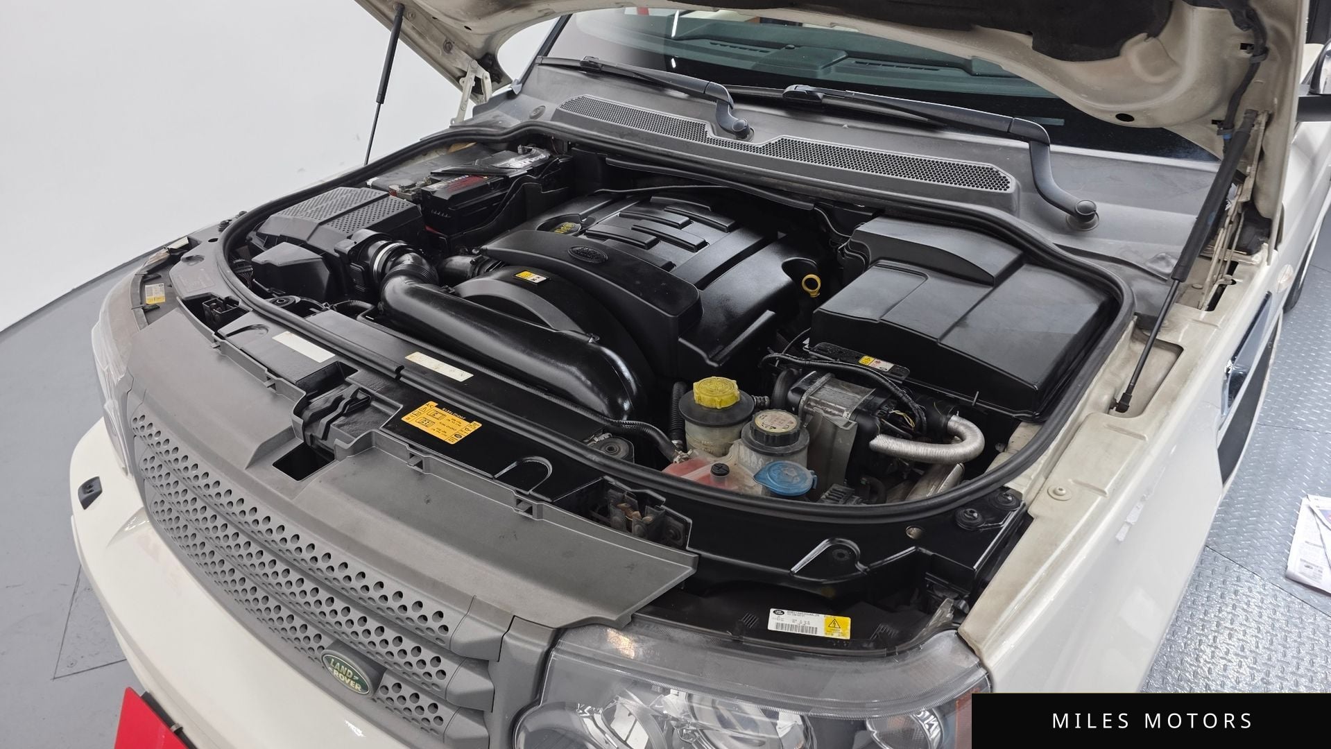 Land Rover Range Rover Sport 2009 — миниатюра 6