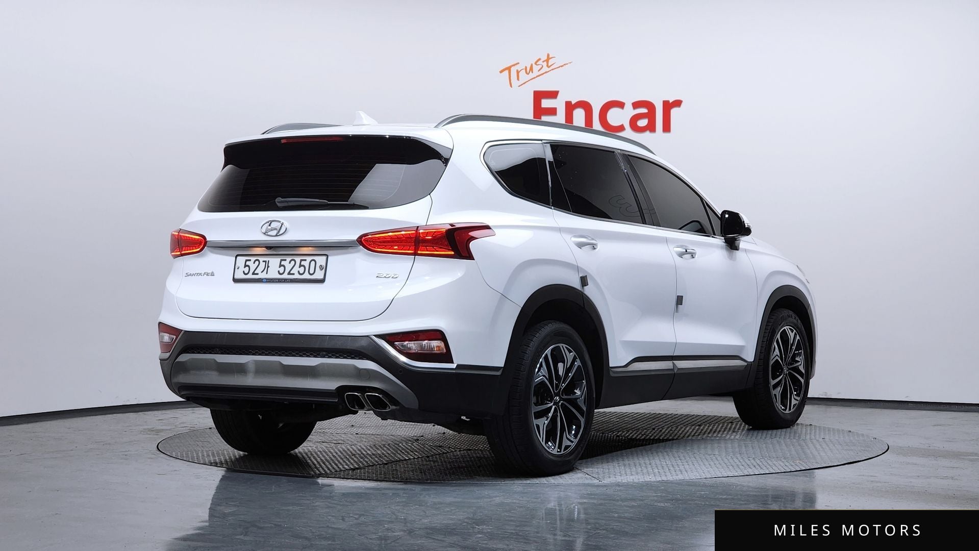 Hyundai Santafe 2019 — миниатюра 2