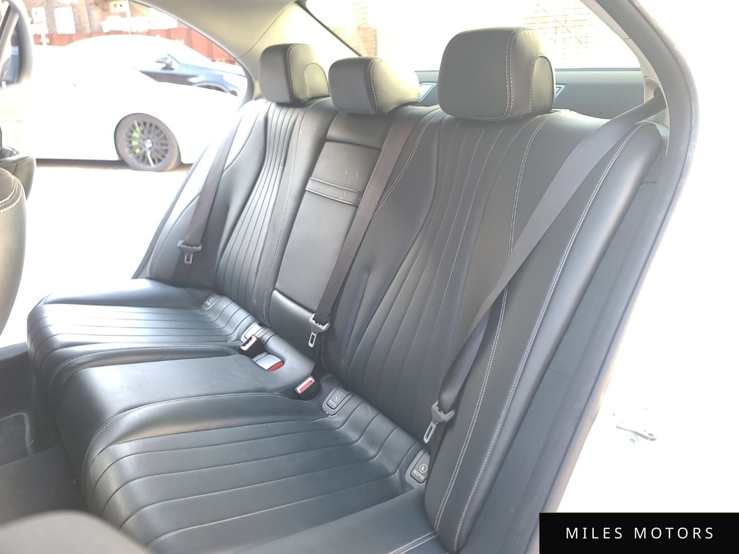 Mercedes-Benz E-Class W213 2017 — миниатюра 11