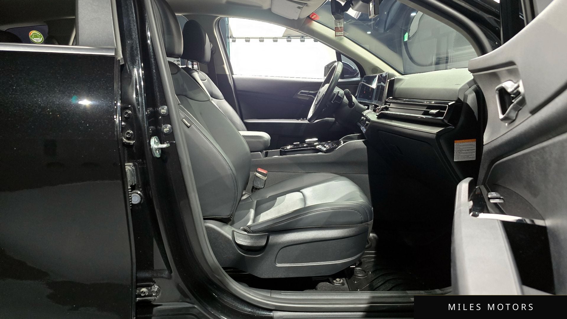 Kia Sportage 2023 — миниатюра 10