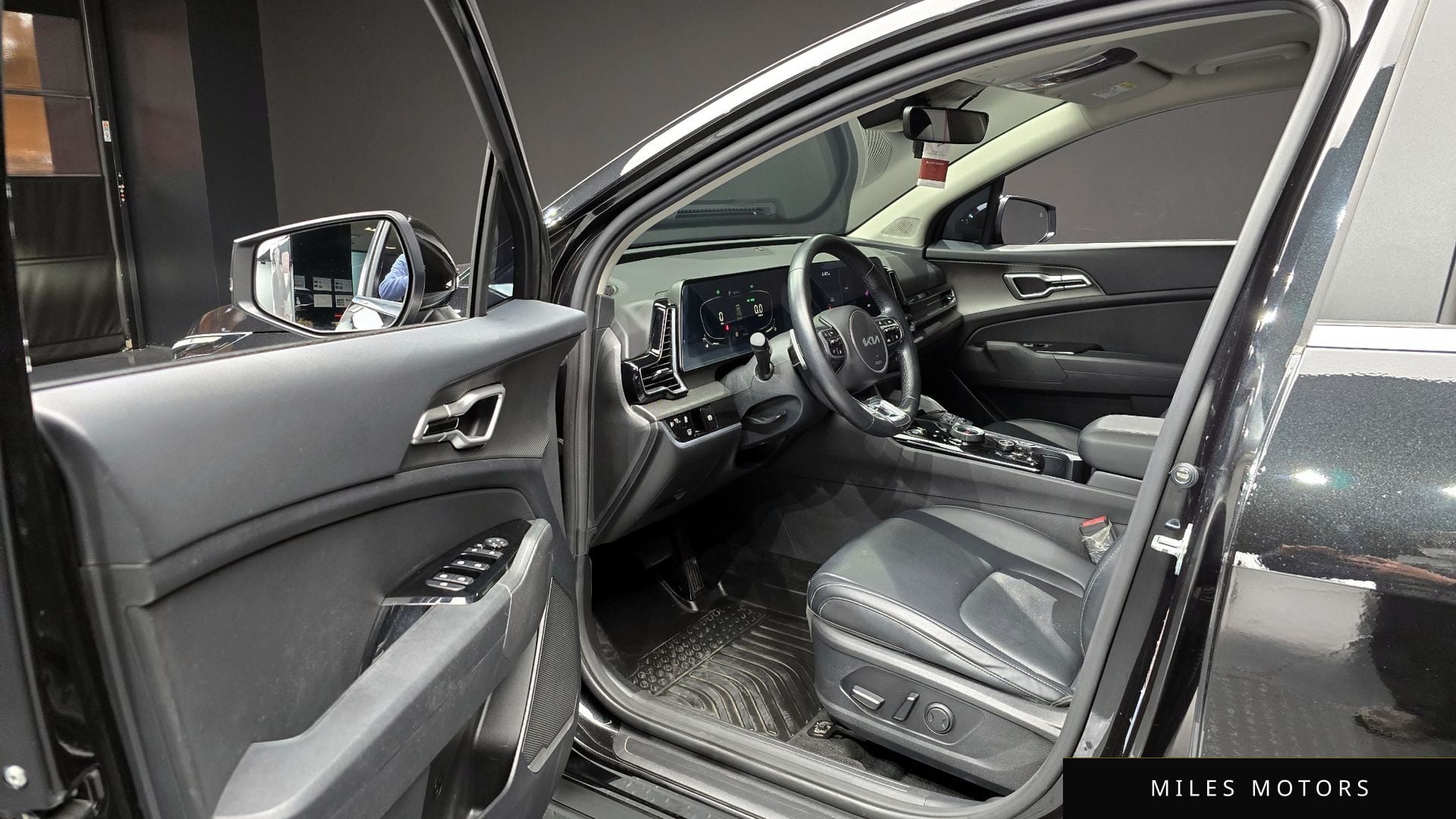 Kia Sportage 2023 — миниатюра 11