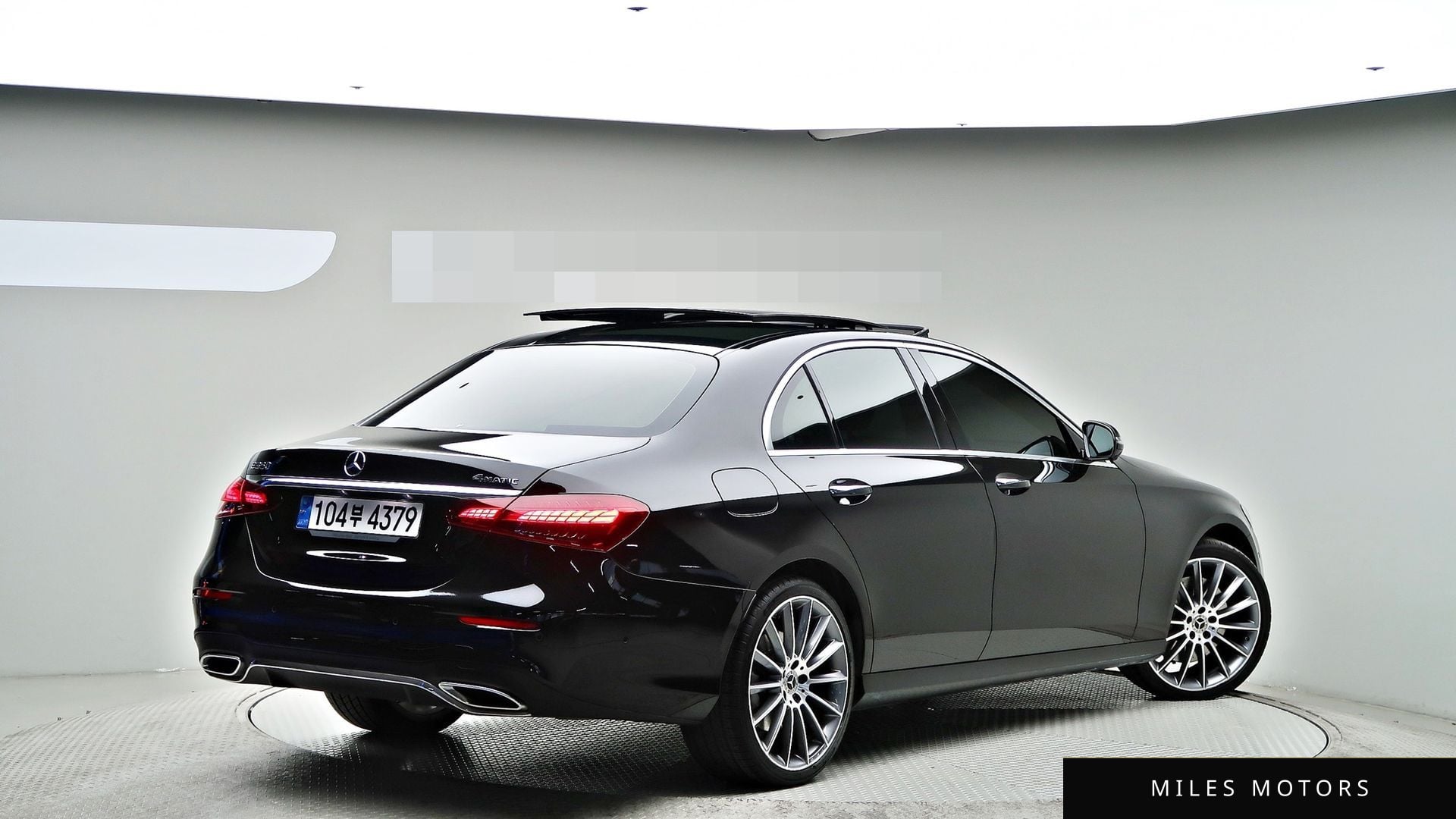 Mercedes-Benz E-Class W213 2021 — миниатюра 2