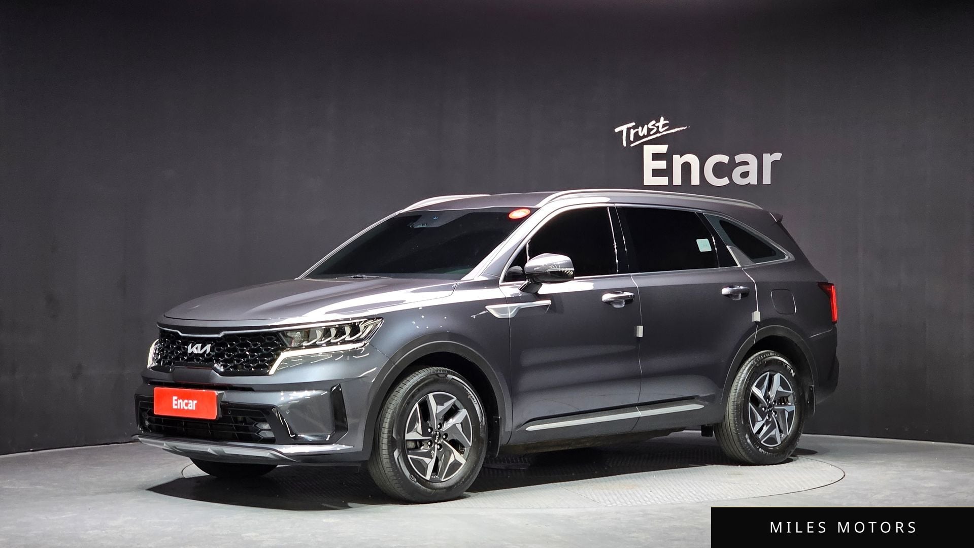 Kia Sorento 2022 — фото 1 из 12