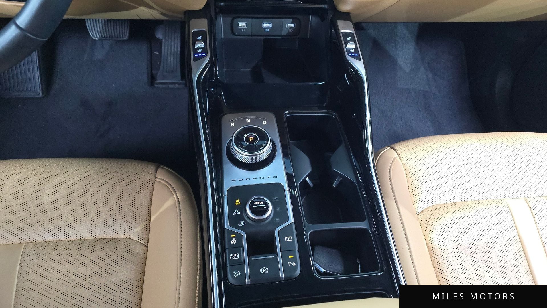 Kia Sorento 2022 — миниатюра 9