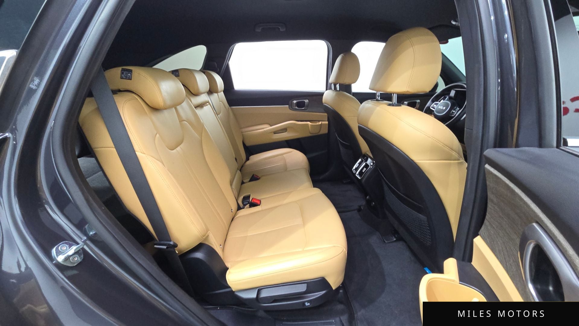 Kia Sorento 2022 — миниатюра 12