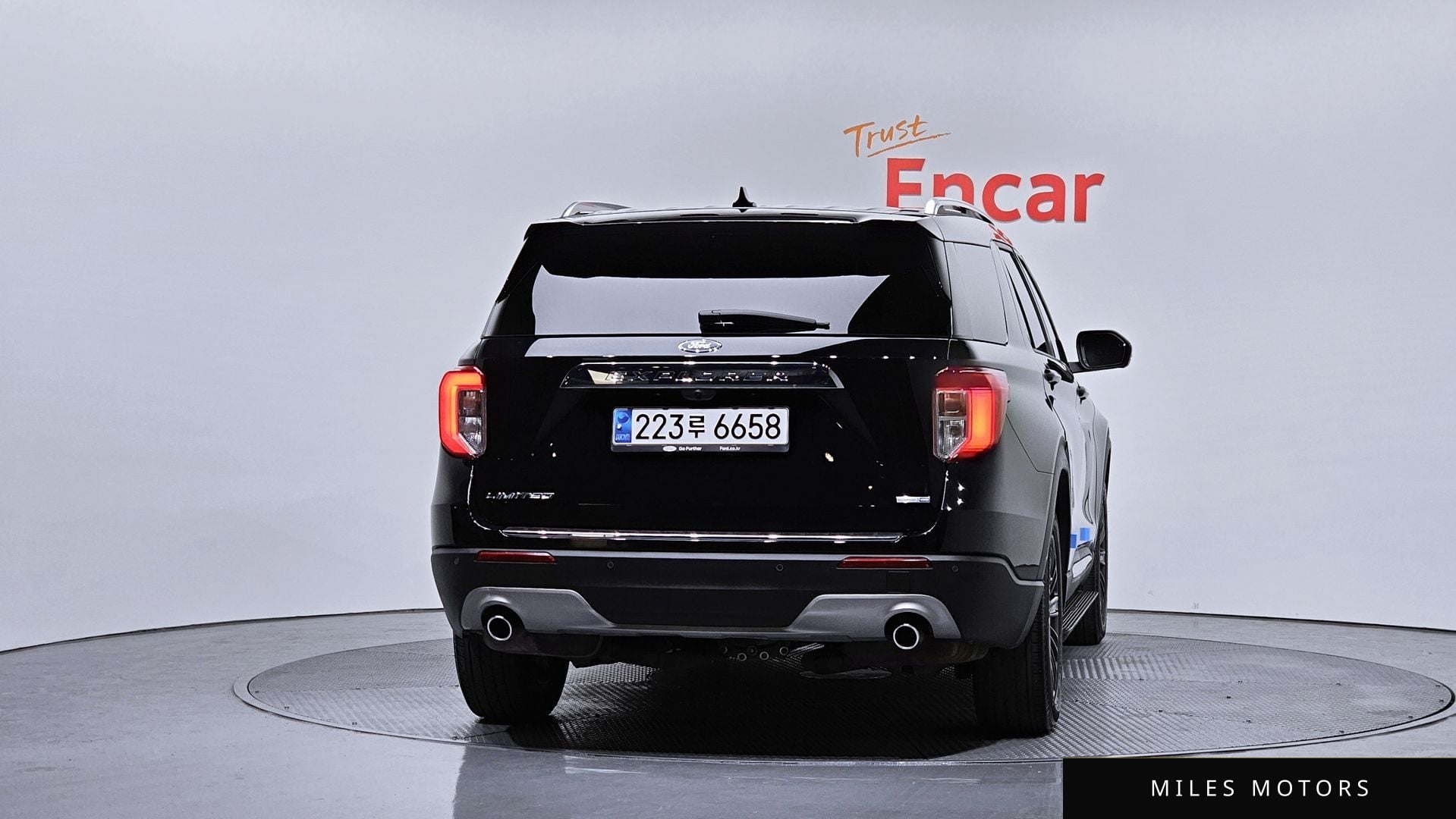 Ford Explorer 2020 — миниатюра 4