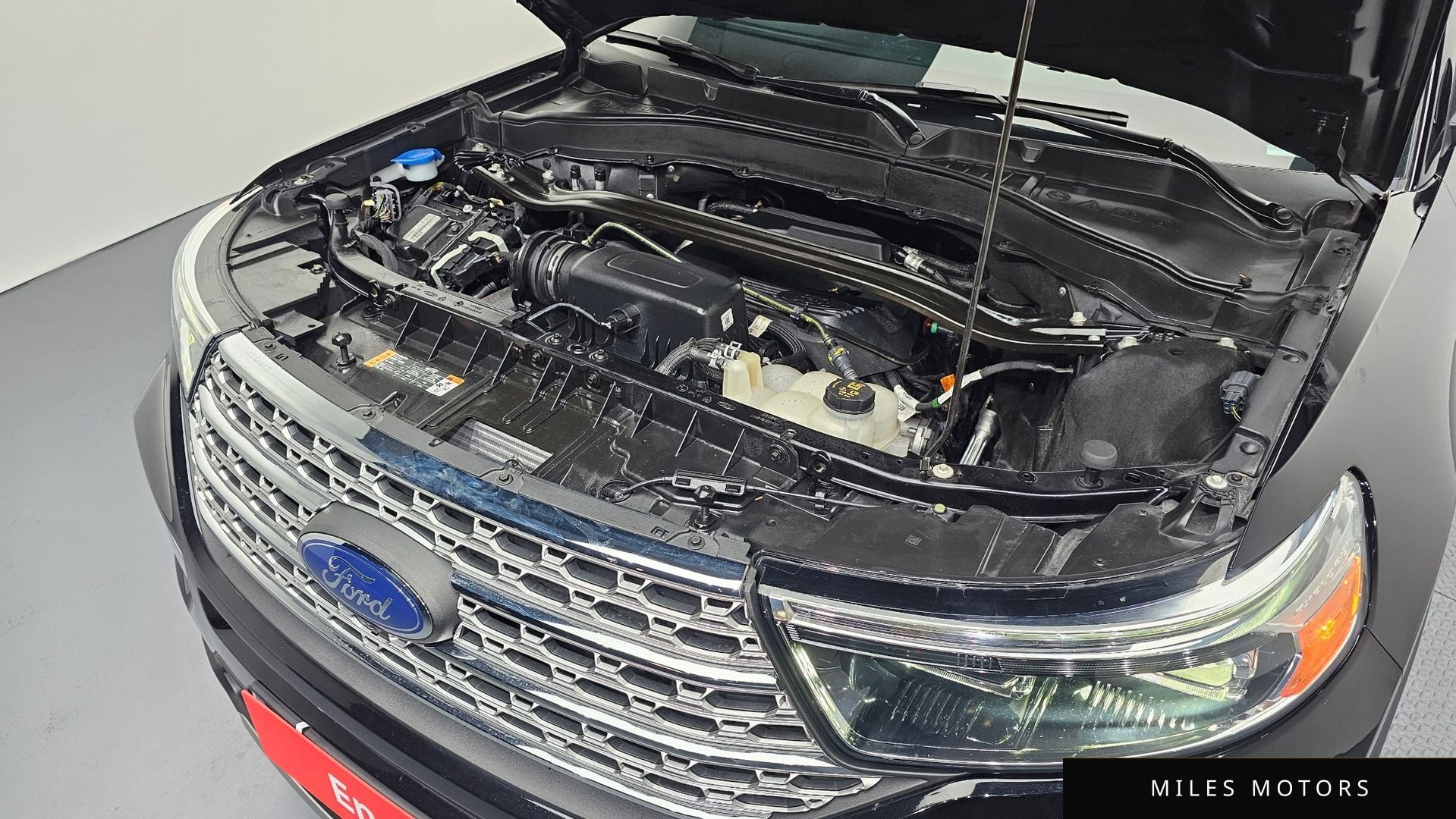 Ford Explorer 2020 — миниатюра 6
