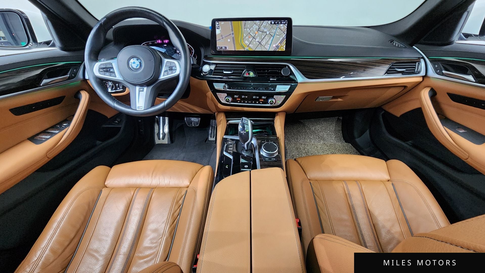 BMW 5 Series (G30) 2022 — миниатюра 7