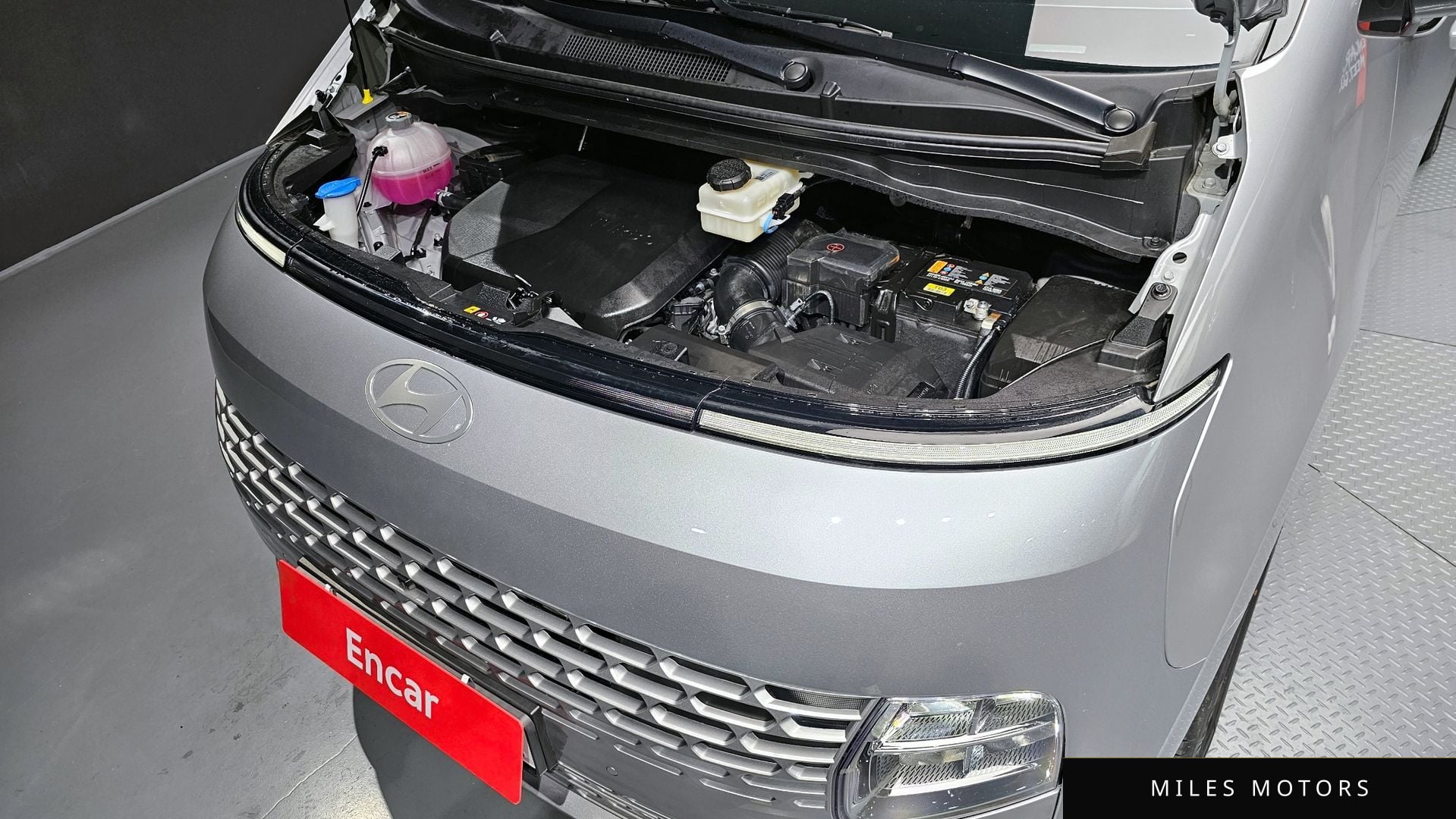 Hyundai Staria 2025 — миниатюра 6