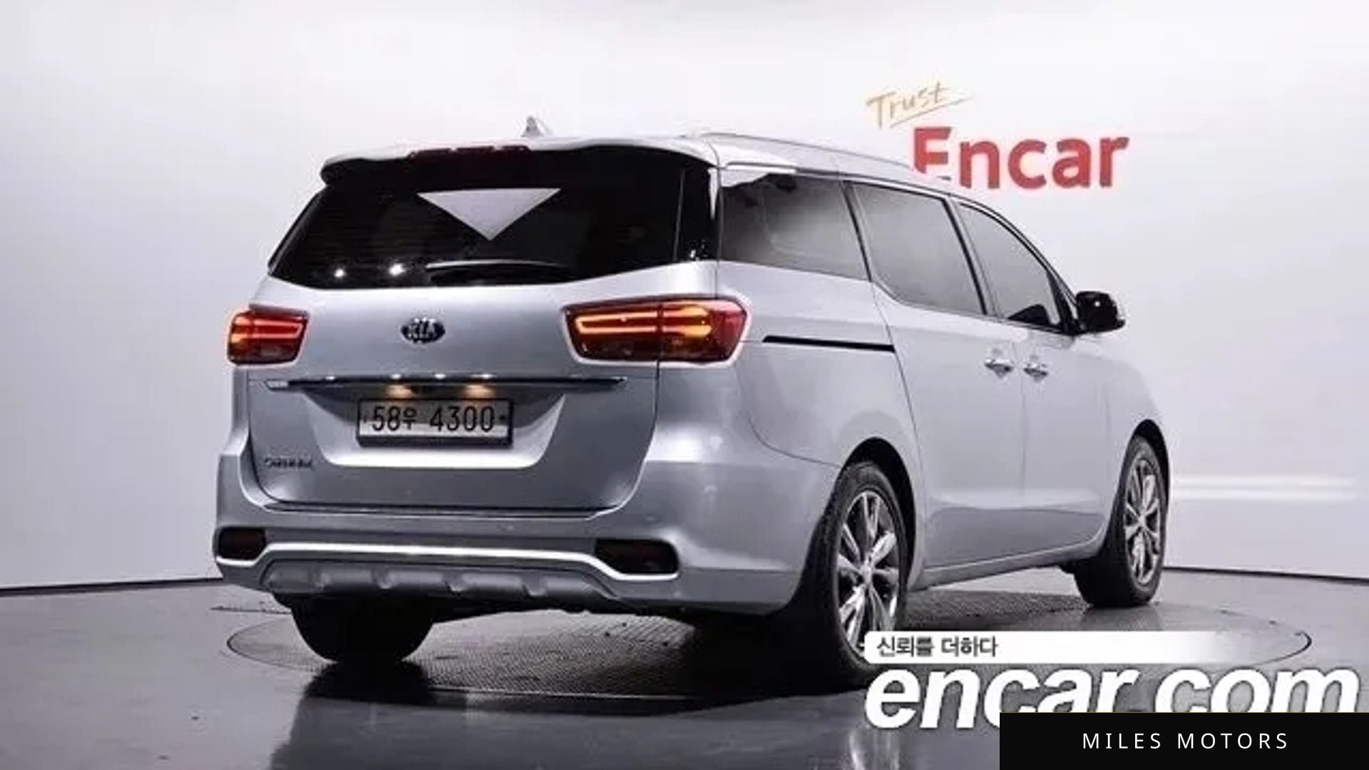 Kia Canival 2019 — миниатюра 2