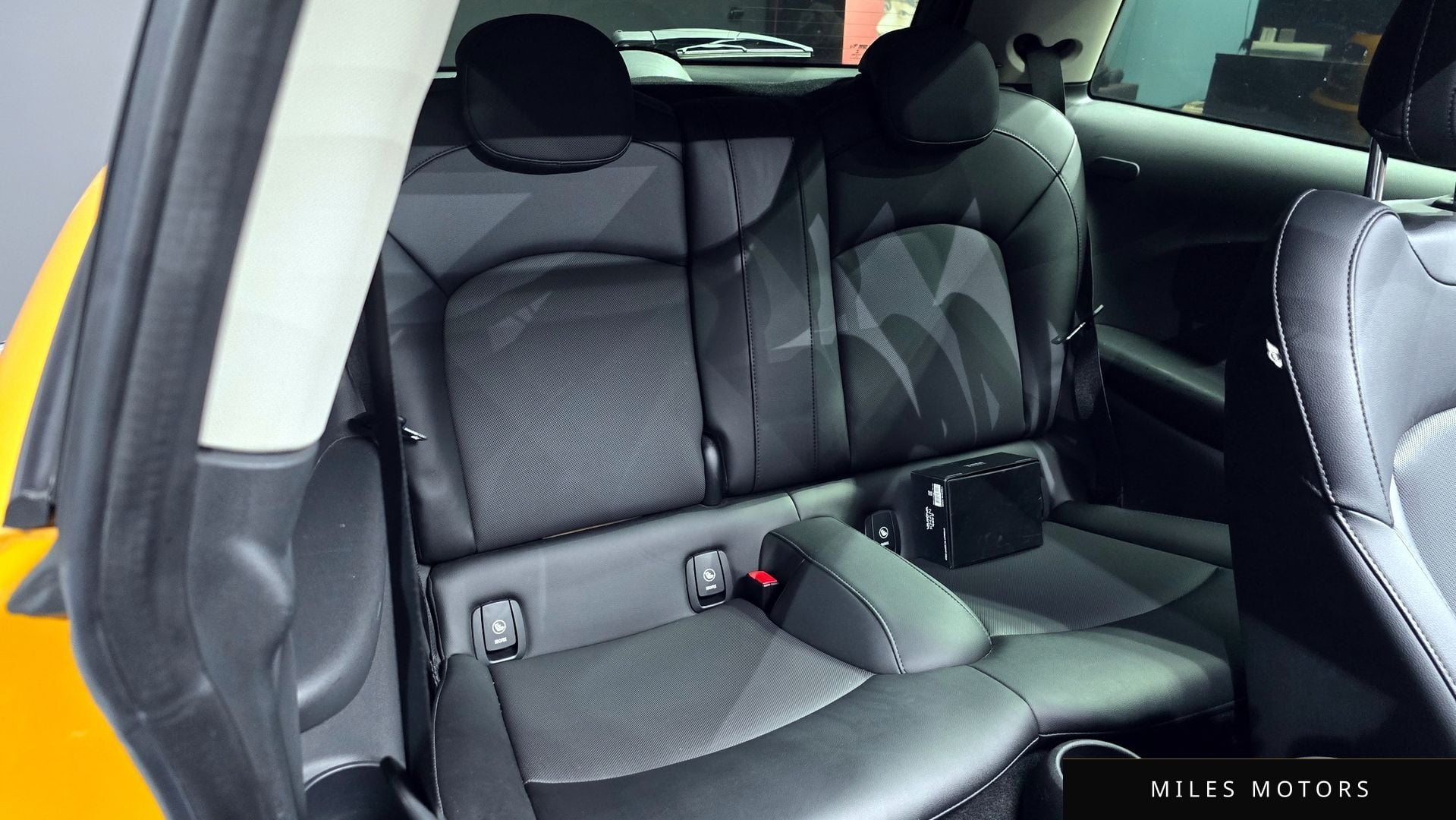 MINI Cooper 2015 — миниатюра 12