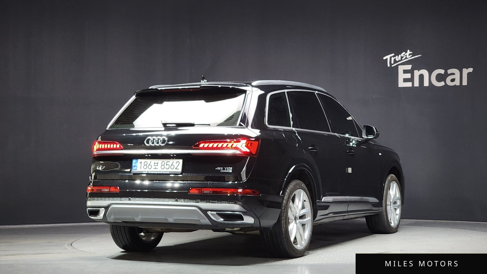 Audi Q7 (4M) 2023 — миниатюра 2