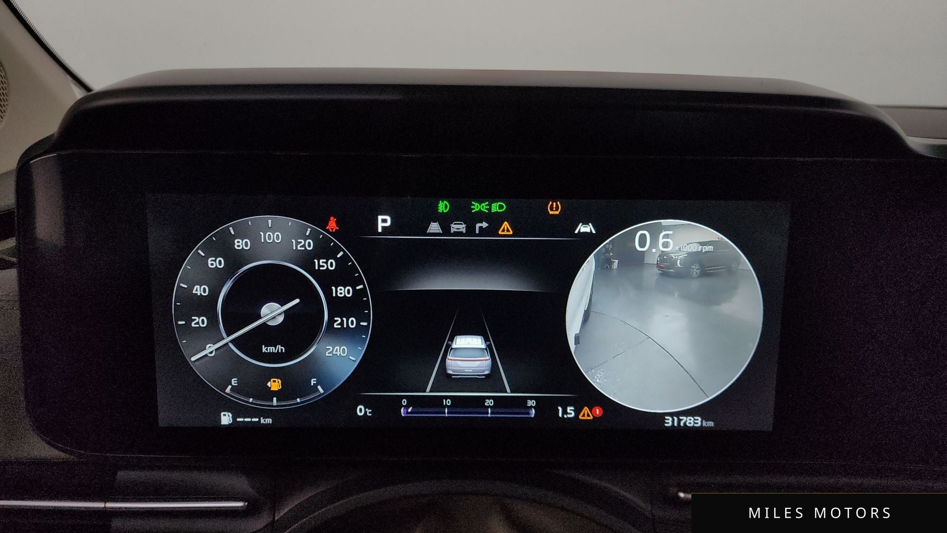 Kia Carnival 2023 — миниатюра 8