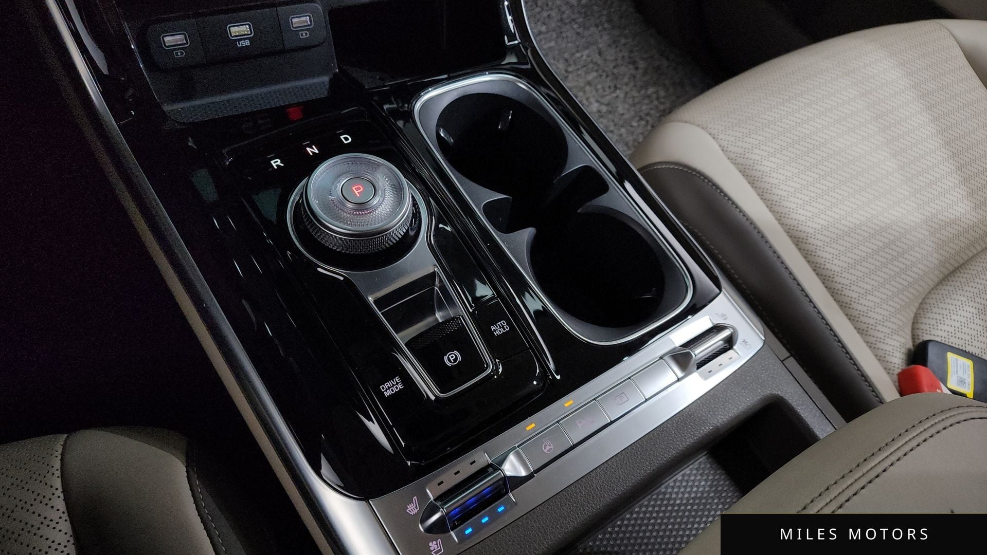 Kia Carnival 2023 — миниатюра 9