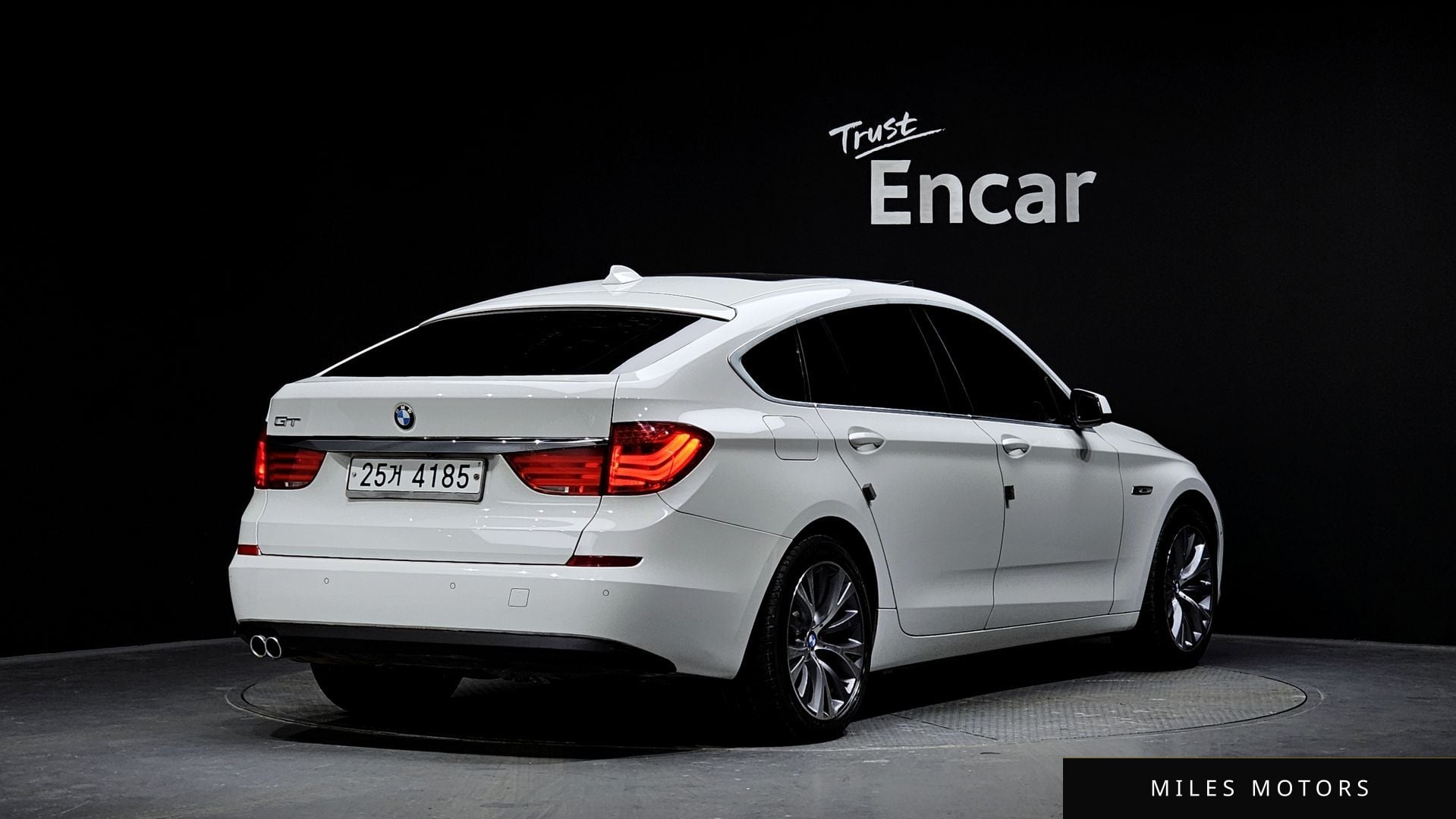 BMW 5시리즈 GT (F07) 2012 — миниатюра 2