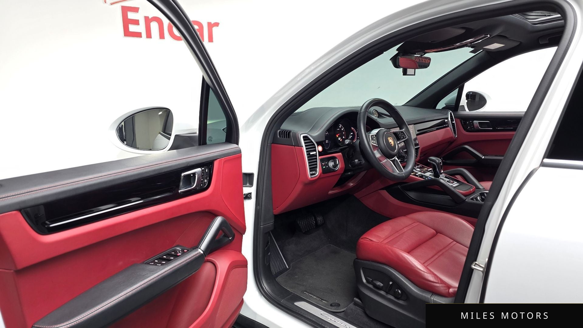 Porsche 카이엔 (PO536) 2023 — миниатюра 12