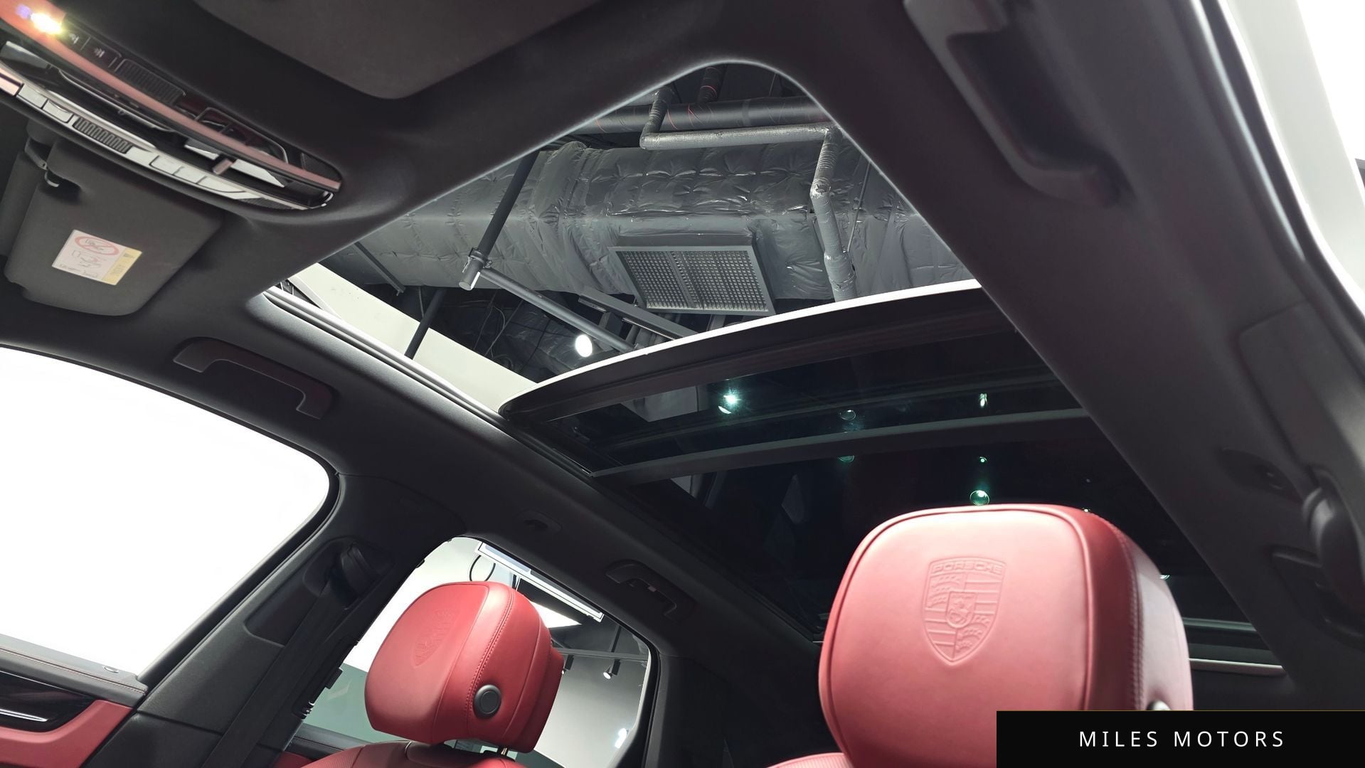 Porsche 카이엔 (PO536) 2023 — миниатюра 19