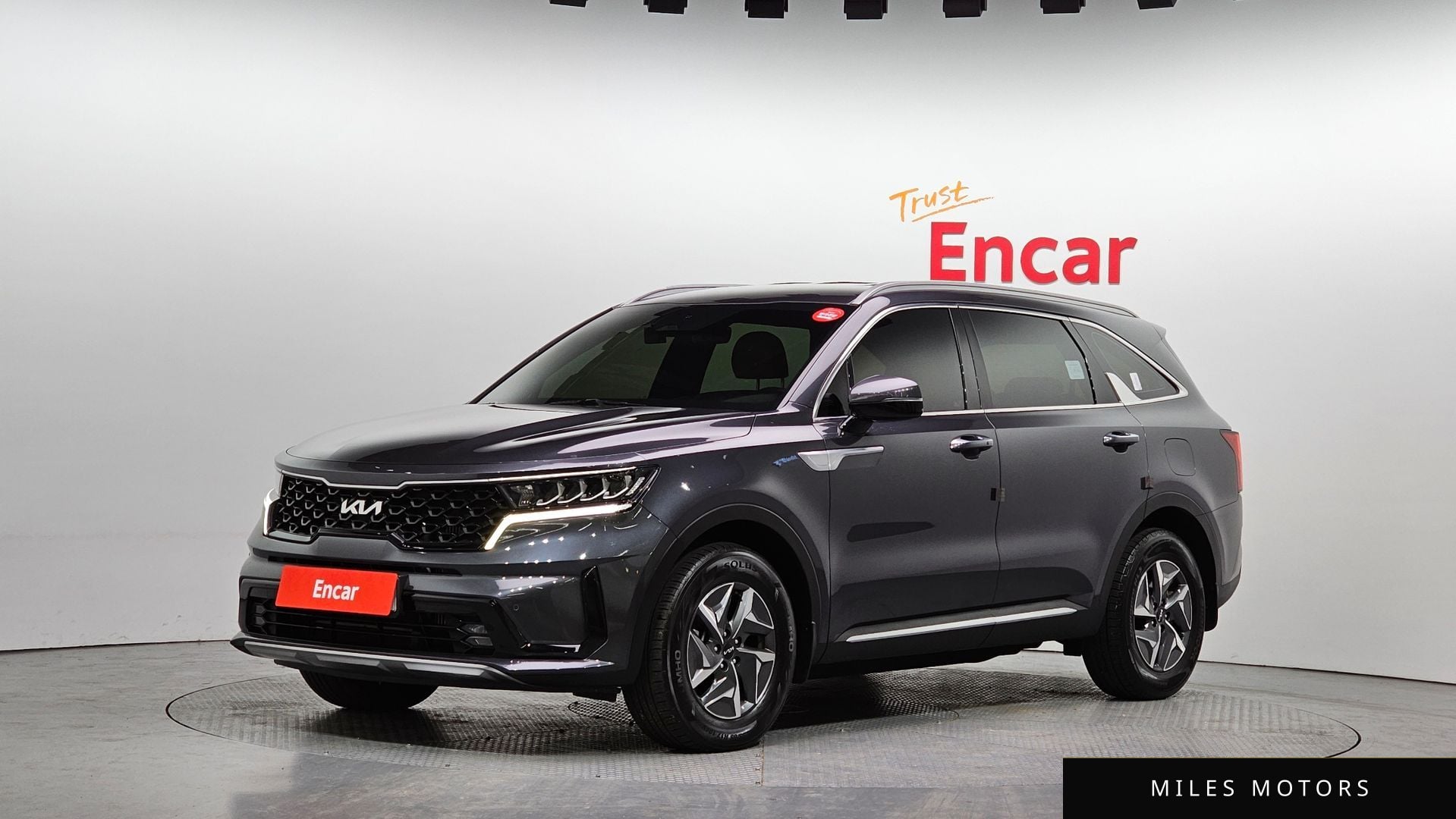 Kia Sorento 2023 — фото 1 из 12