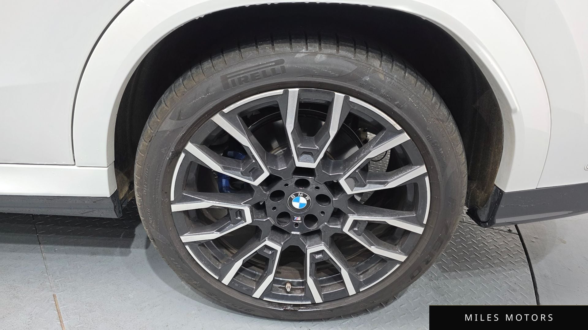 BMW X6 (G06) 2025 — миниатюра 4