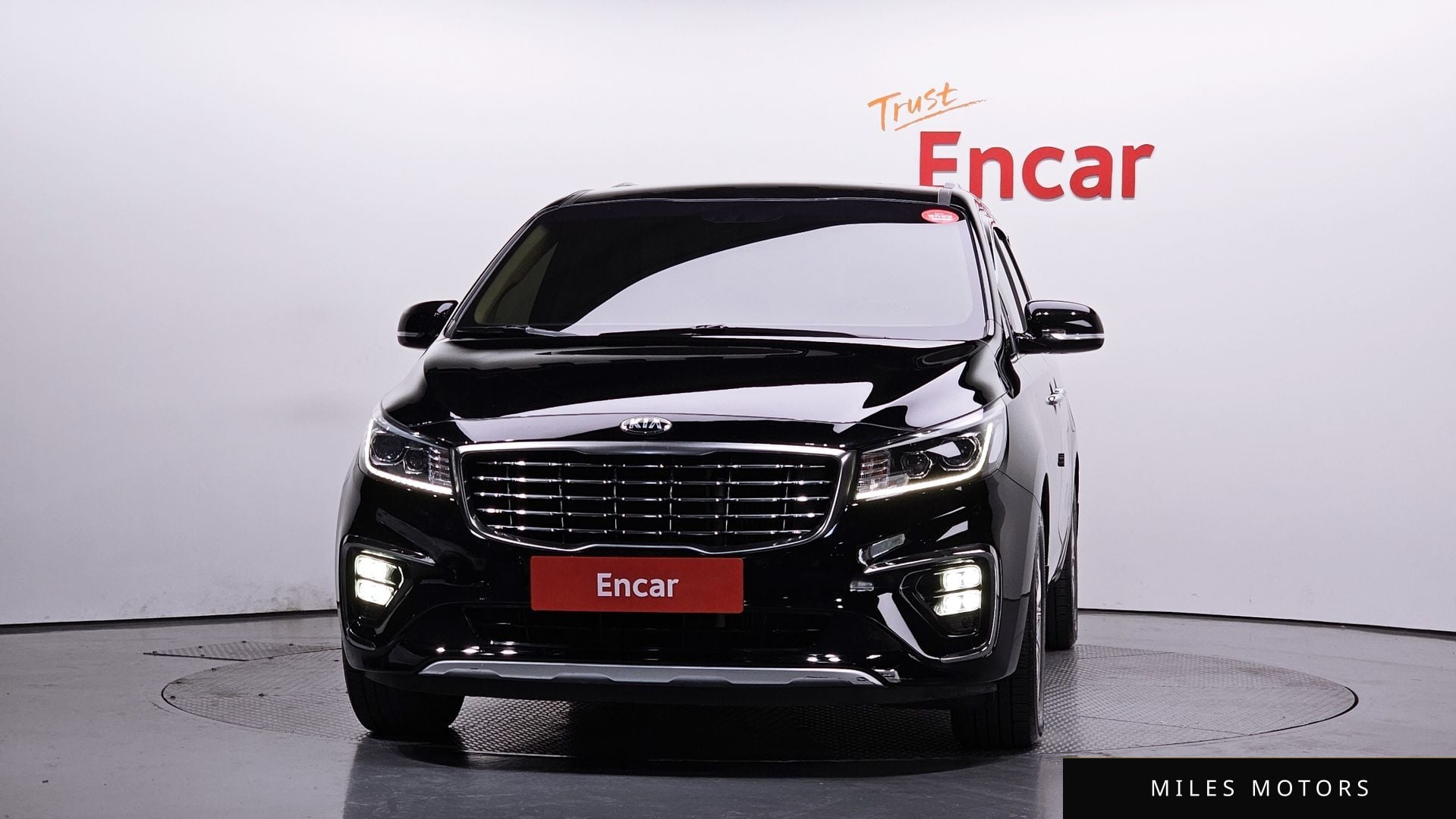 Kia Canival 2020 — миниатюра 3