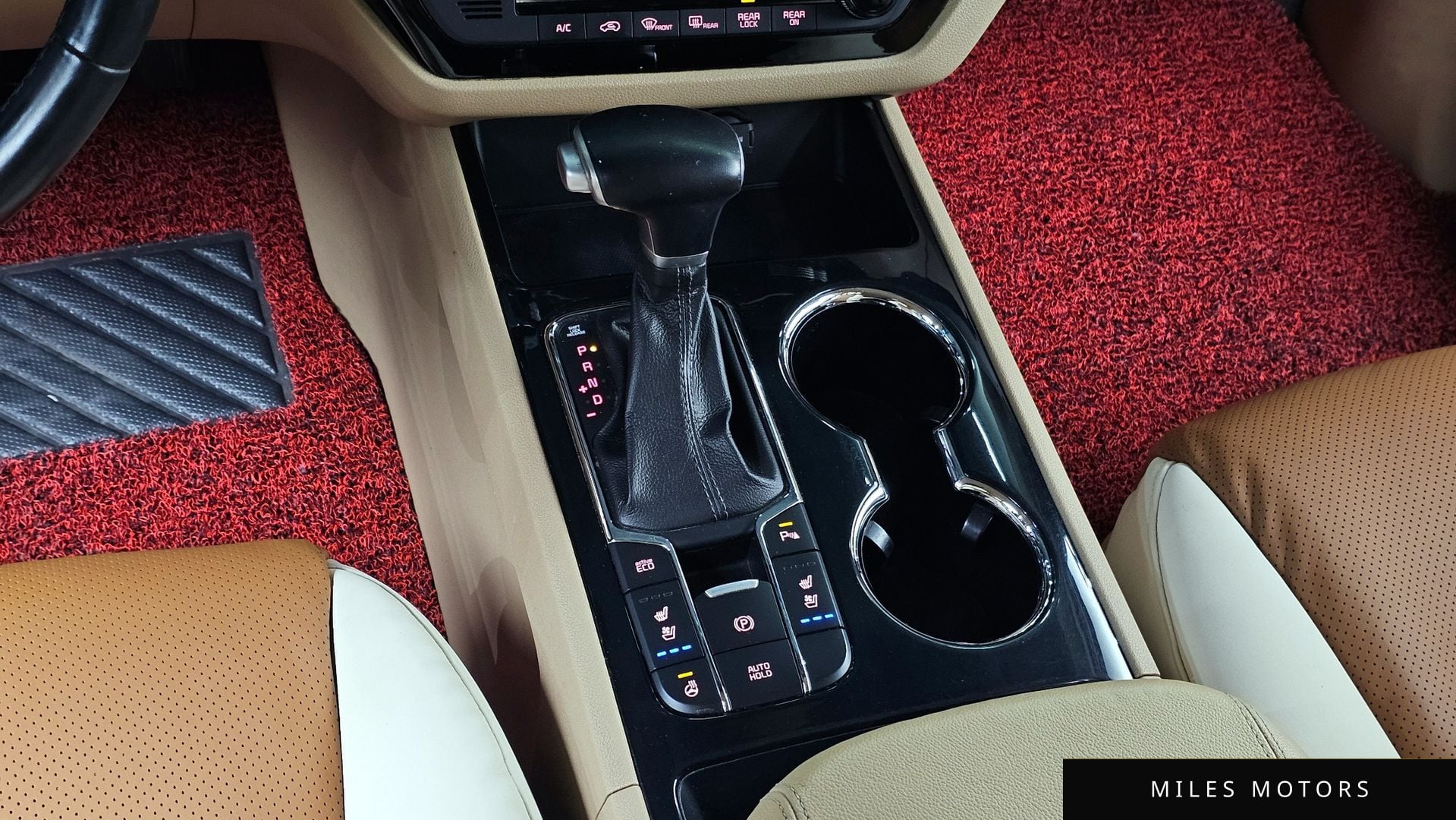 Kia Canival 2020 — миниатюра 9