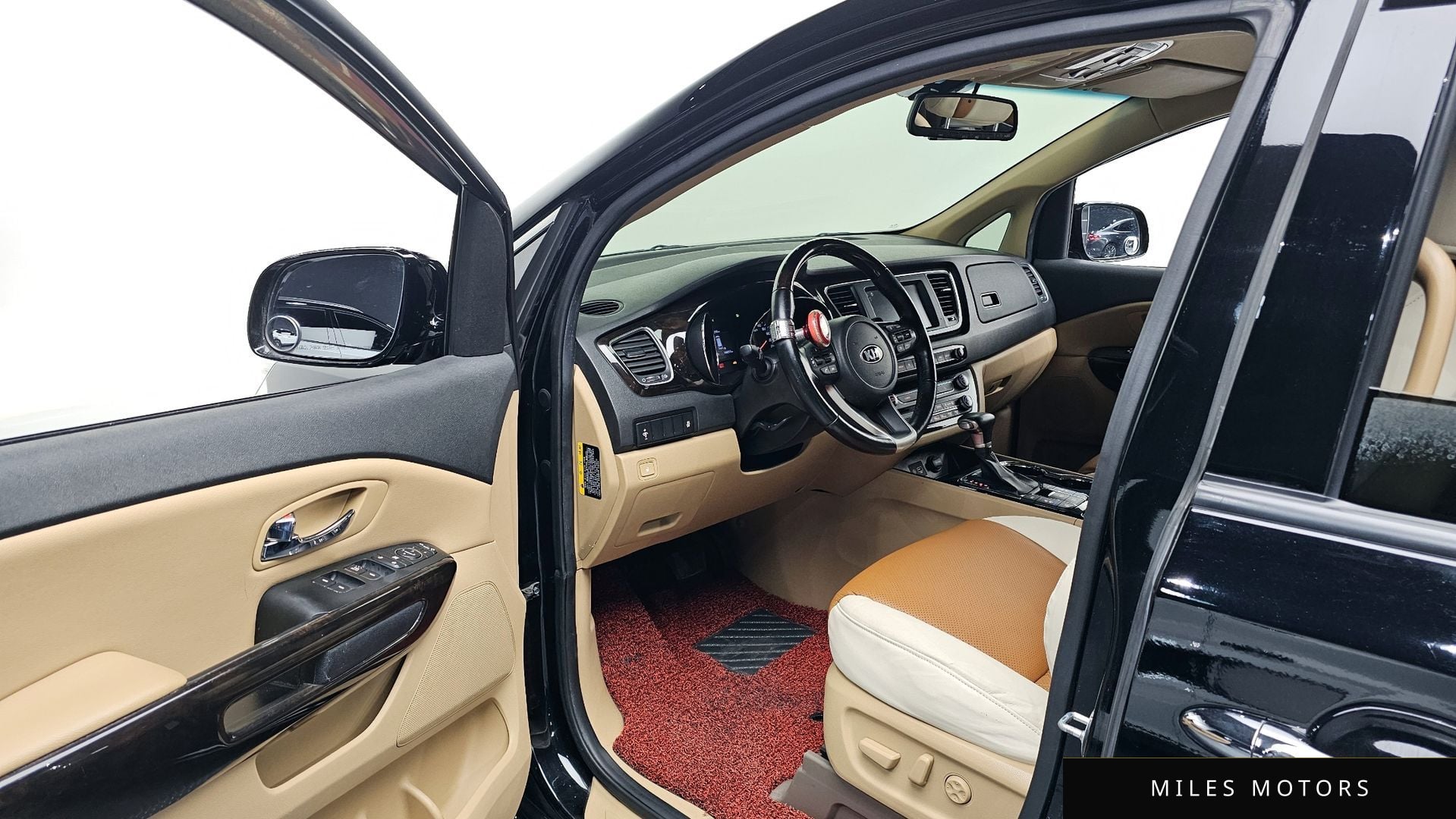 Kia Canival 2020 — миниатюра 11
