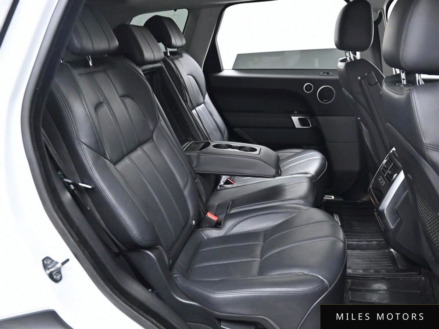 Land Rover Range Rover Sport 2016 — миниатюра 12