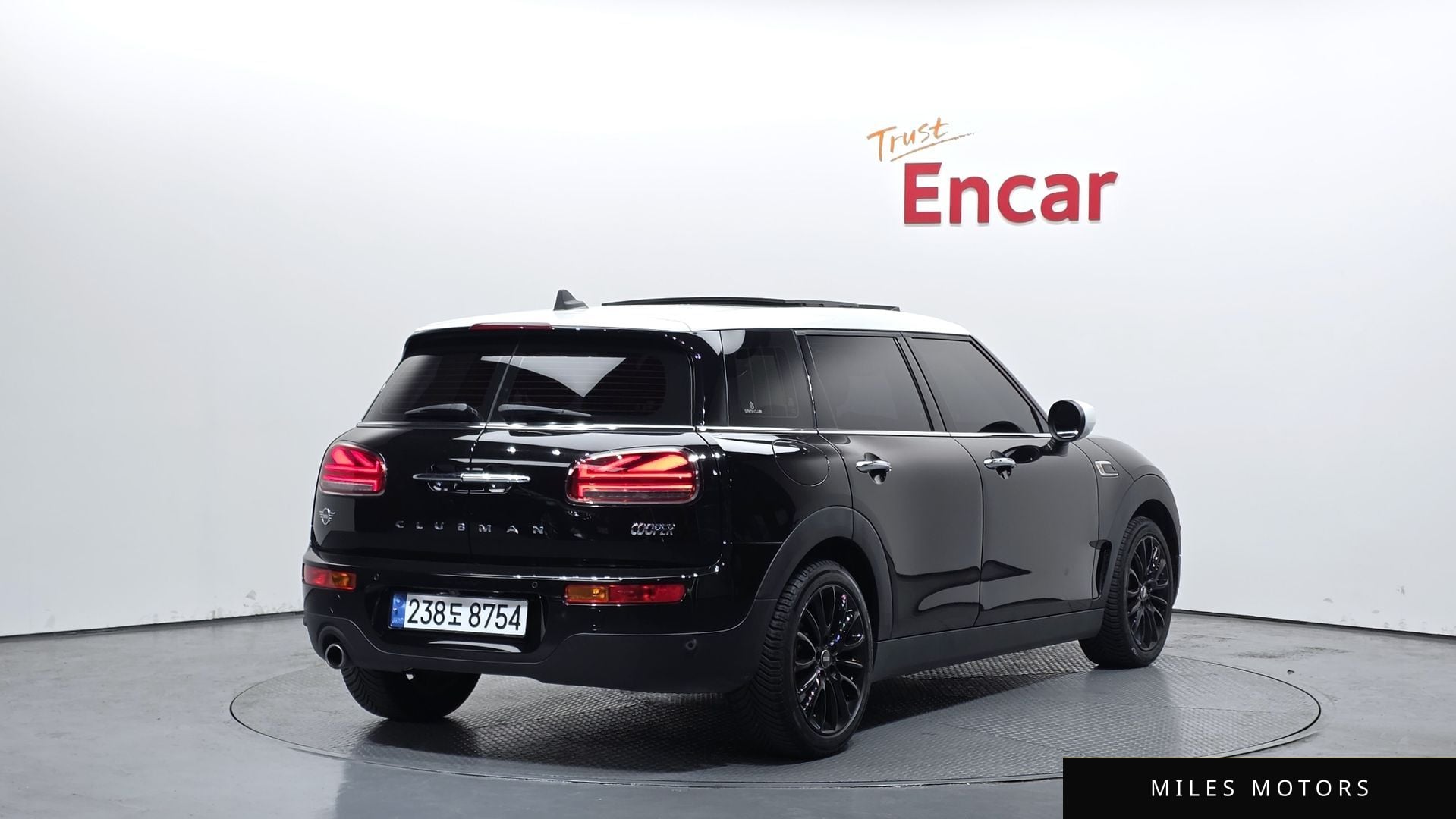 MINI Clubman 2021 — миниатюра 2