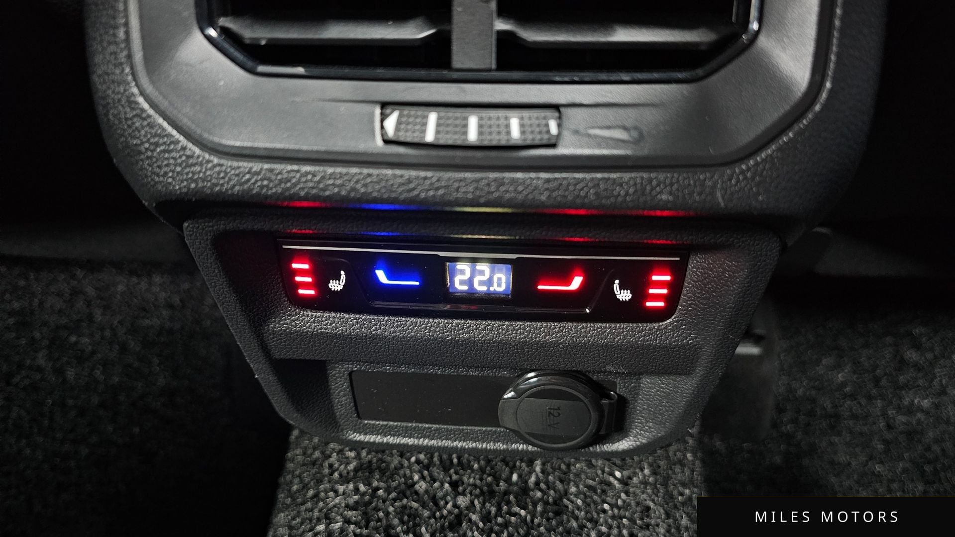 Volkswagen 티구안 2023 — миниатюра 18