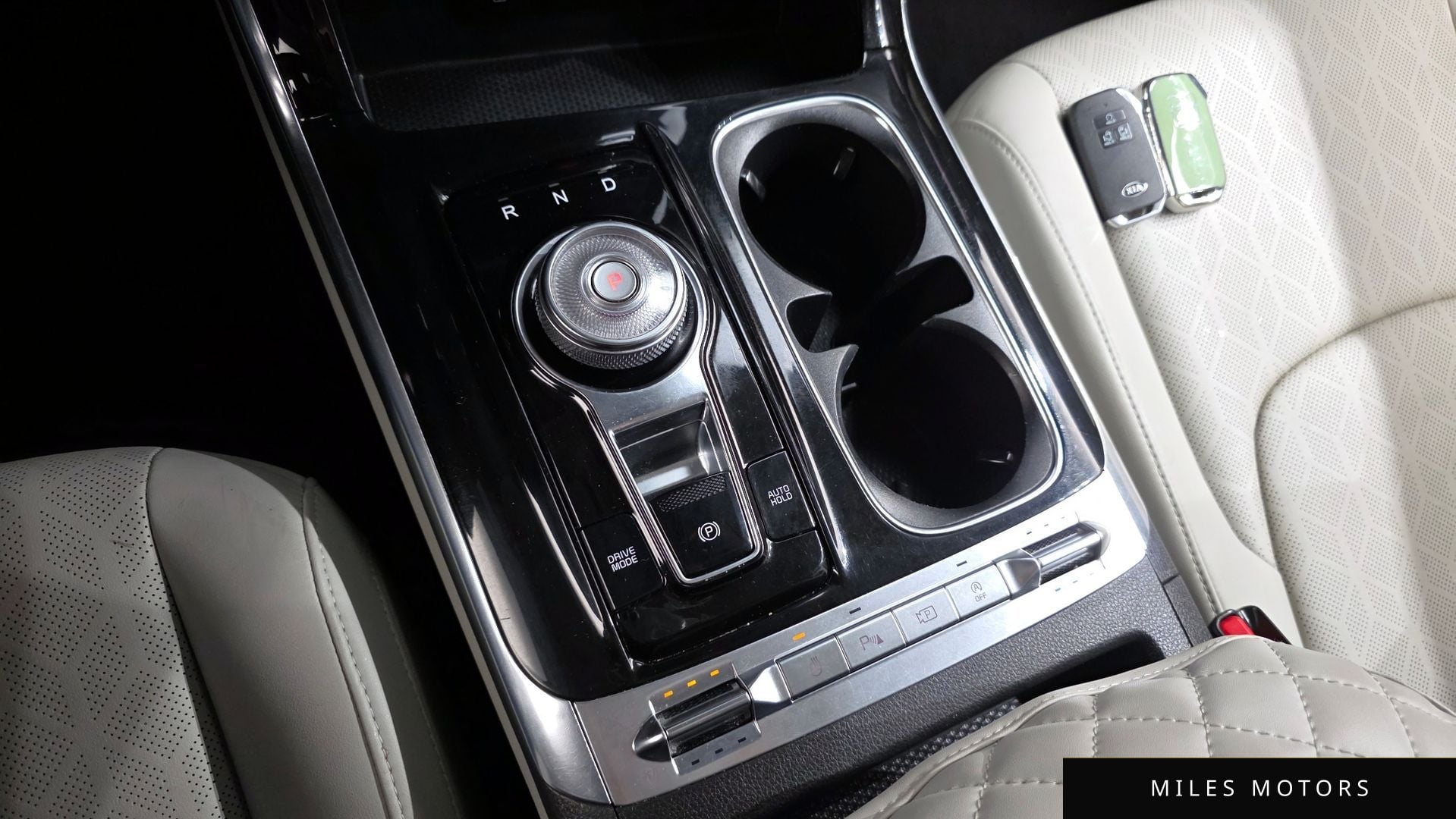 Kia Carnival 2021 — миниатюра 9